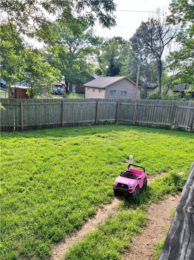 400 S 7 Th St, House other with 3 bedrooms, 1 bathrooms and null parking in Arma KS | Image 23