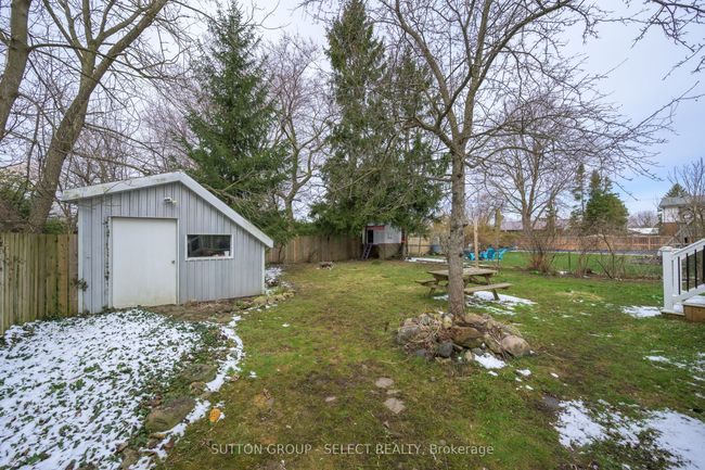 283 Lewis Ave, House other with 4 bedrooms, 2 bathrooms and 2 parking in Lucan ON | Image 36