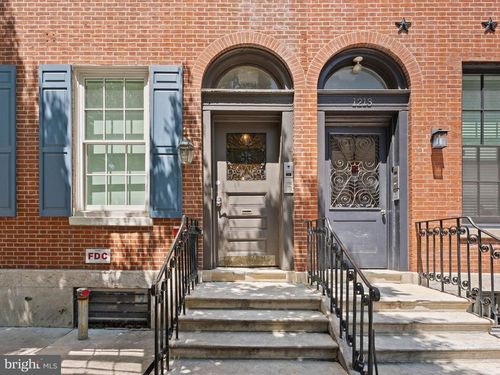 302-1215 Spruce St, PHILADELPHIA, PA, 19107-5620 | Card Image