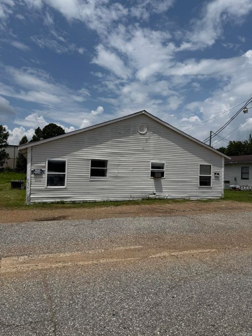 1020-and-1014-s-main-stre-1018 S Main St, Nashville, AR, 71852-3114 | Card Image