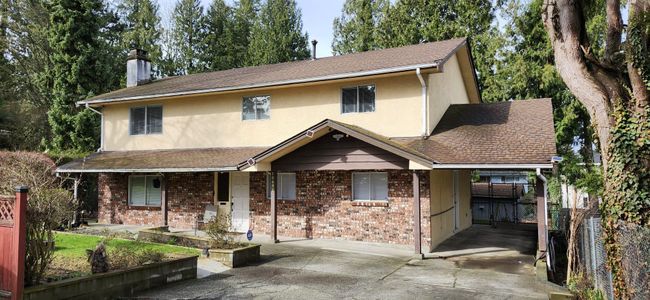 10695 128 Street, House other with 4 bedrooms, 2 bathrooms and null parking in Surrey BC | Image 1