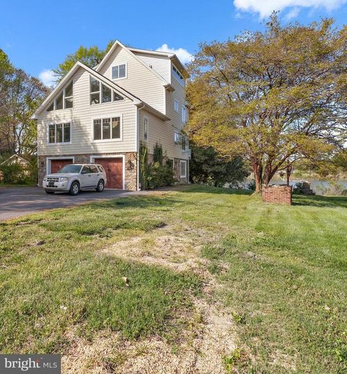 37406 River Springs Rd, Avenue, MD, 20609-2501 | Card Image