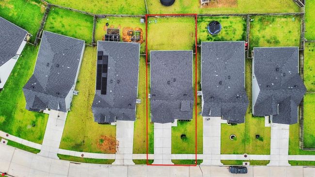 31811 Whittis Hill Way, House other with 3 bedrooms, 2 bathrooms and 2 parking in Fulshear TX | Image 7