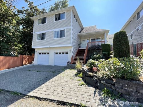 3007 S Juneau St, Seattle, WA, 98108-3148 | Card Image
