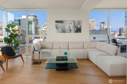 apt-1701-121 Stewart St, Seattle, WA, 98101-2444 | Card Image