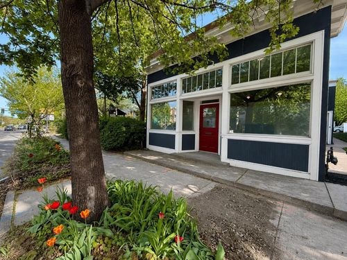 3015 E Franklin Ave, Minneapolis, MN, 55406-1130 | Card Image