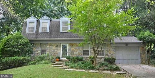 3222 Brookings Ct, FAIRFAX, VA, 22031-3004 | Card Image