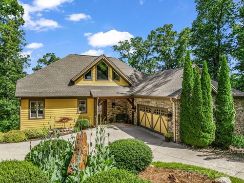 556 High Pines Loop, Lake Lure, NC, 28746-0020 | Card Image