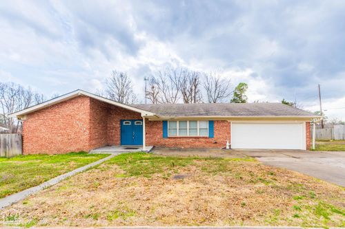 4900 Mcphill Dr, Paragould, AR, 72450-2400 | Card Image