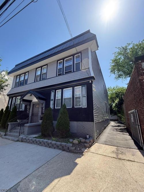 3-754 S 11th St, Newark, NJ, 07103-1736 | Card Image