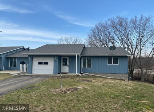 3-1105 Park St W, Cannon Falls, MN, 55009-2160 | Card Image