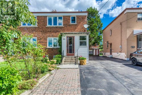 93 North Woodrow Boulevard, Toronto (Clairlea-Birchmount), ON, M1K1W7 | Card Image