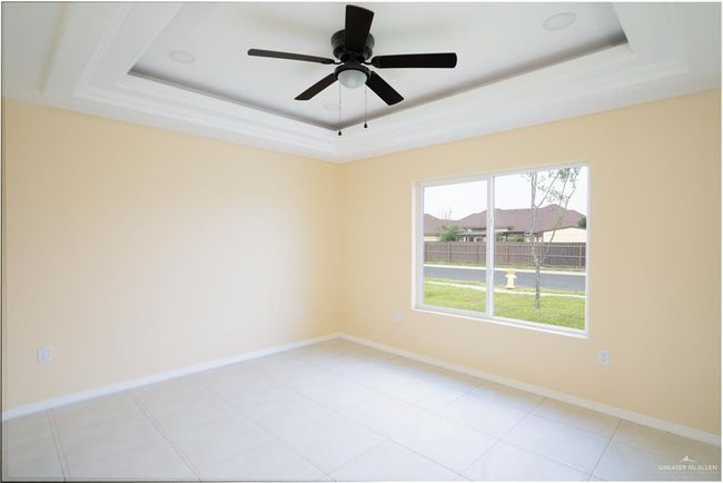 2304 San Pascual St, House other with 3 bedrooms, 2 bathrooms and 1 parking in San Juan TX | Image 9
