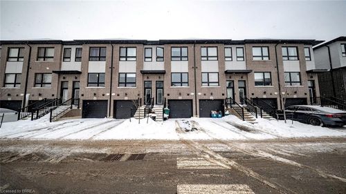 46-720 Grey St, Brantford, ON, N3S0K2 | Card Image