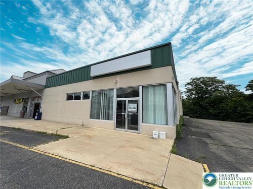 b-239 N 1st St, Lehightn Boro, PA, 18235-1514 | Card Image