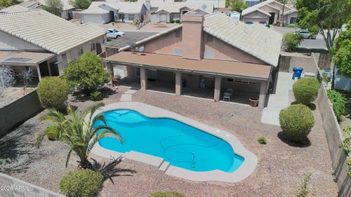 8565 W Denton Ln, Glendale, AZ, 85305-3354 | Card Image