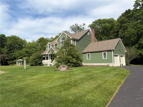 35 Great Rd, Barrington, RI, 02806-1579 | Card Image