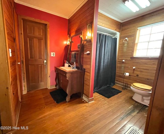 9719 Swamp Fox Hwy E, House other with 3 bedrooms, 3 bathrooms and 2 parking in Tabor City NC | Image 15