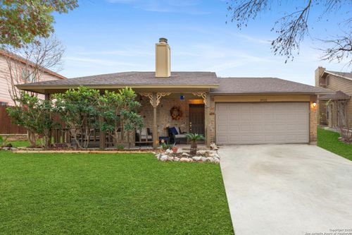 10522 Horn Blvd, San Antonio, TX, 78240-4420 | Card Image