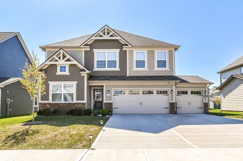7369 Fallsworth Dr, Avon, IN, 46123-6046 | Card Image