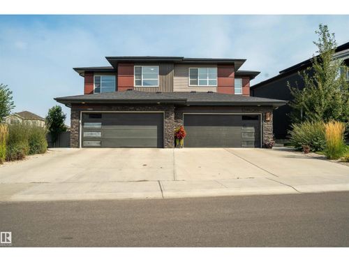 9104 Pear Dr Sw, Edmonton, AB, T6X | Card Image