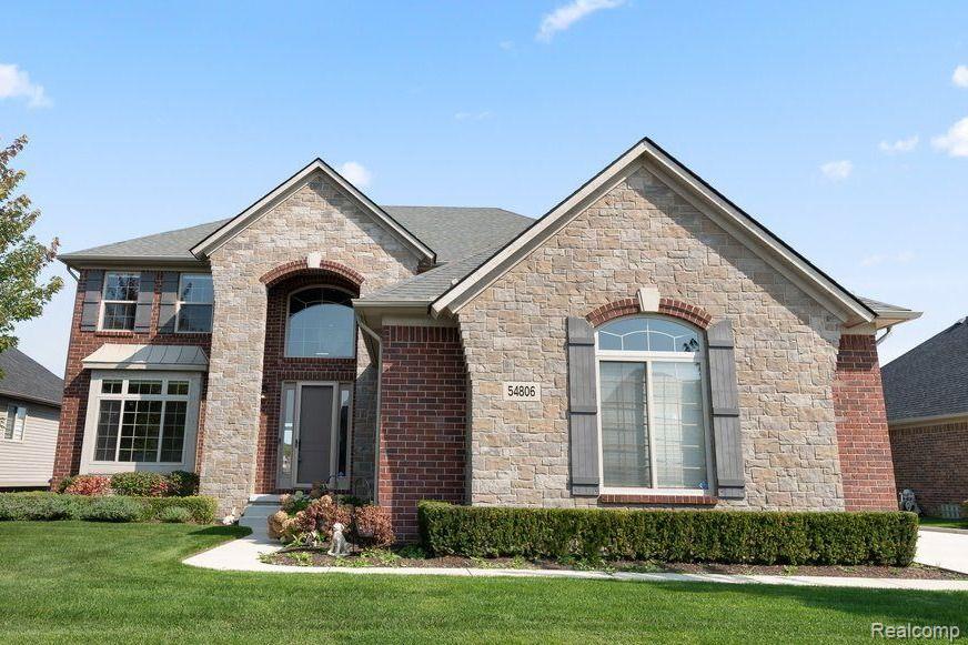 Black Hills Ln, Utica, MI 48316 #1
