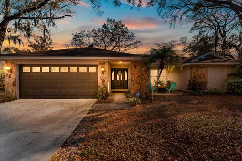 1811 La Grande Dr, DUNEDIN, FL, 34698-2814 | Card Image