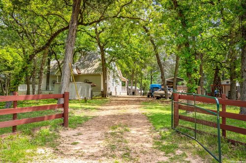 1055 Beech Crest Dr, New Ulm, TX, 78950-5197 | Card Image