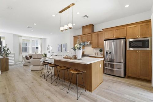 37309 Suncrest Street, Newark, CA, 94560 | Card Image