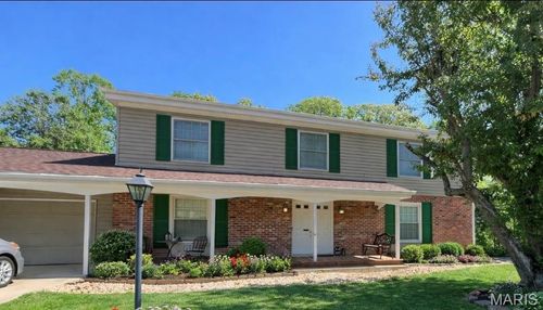 166 Southdown Dr, Chesterfield, MO, 63017-2625 | Card Image
