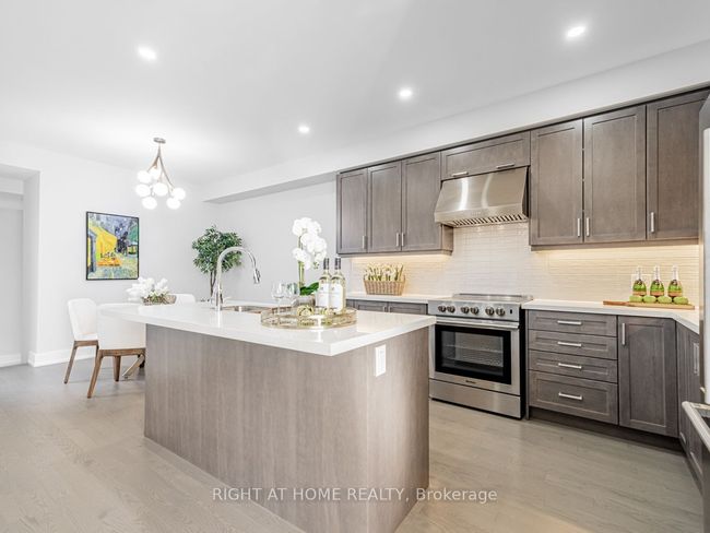 12 York Downs Blvd, House other with 4 bedrooms, 3 bathrooms and 1 parking in Markham ON | Image 9