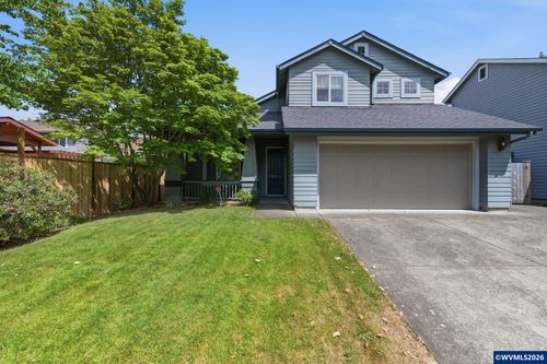 5475 Charles Way, Eugene, OR, 97402-7566 | Card Image