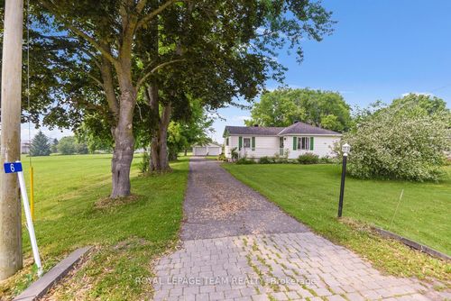 6 Burchell St, Johnstown, ON, K0E1T1 | Card Image