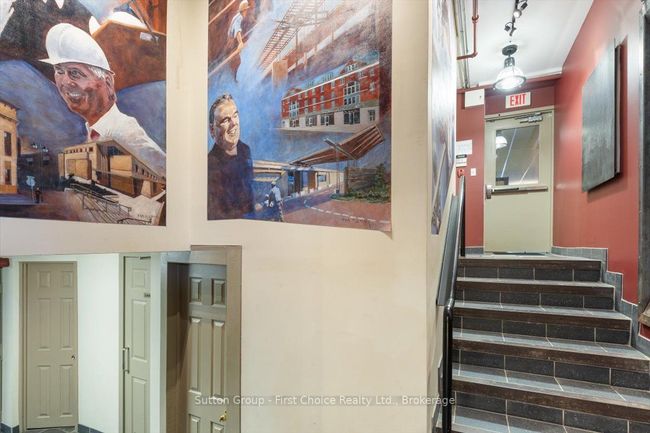 REAR - 107 Erie St, Home with 0 bedrooms, 0 bathrooms and 10 parking in Stratford ON | Image 14