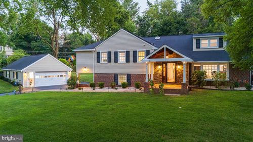 1291 Thomas Rd, WAYNE, PA, 19087-1448 | Card Image