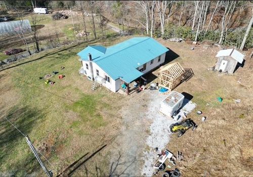 1593 Anthony Branch Rd, Robbinsville, NC, 28771-0637 | Card Image