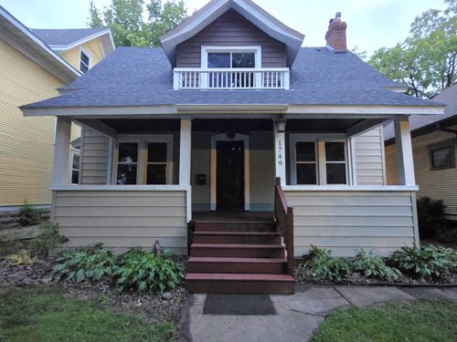 1749 Laurel Ave, Saint Paul, MN, 55104-6129 | Card Image