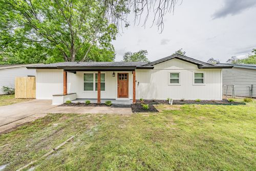 808 Milam Dr, Euless, TX, 76039-3207 | Card Image