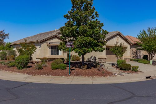 620 Blossom Ln, Lincoln, CA, 95648-8311 | Card Image