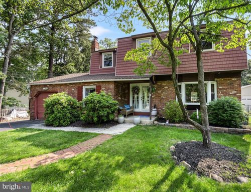 312 Walnut Ave, MARLTON, NJ, 08053-7015 | Card Image