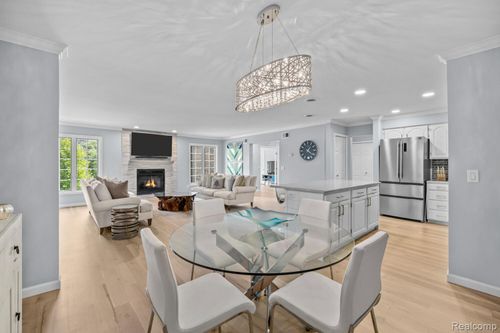 822 Deer Ct, Plymouth, MI, 48170-1749 | Card Image