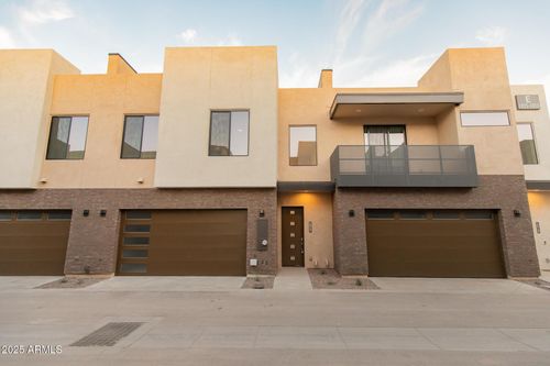 1017-901 S Smith Rd, Tempe, AZ, 85281-7494 | Card Image
