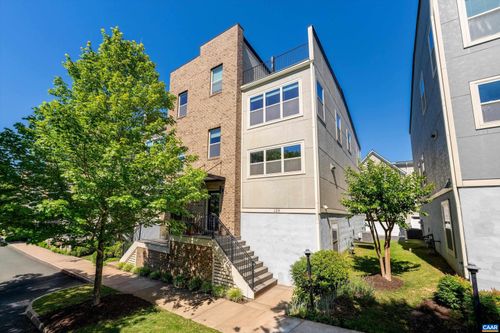 125 Almere Ave, Charlottesville, VA, 22902 | Card Image