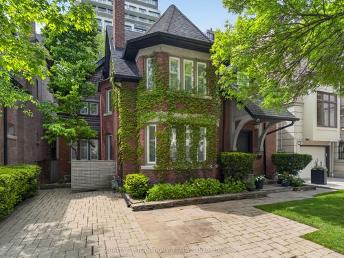 70 Oriole Rd, Toronto, ON, M4V2G1 | Card Image