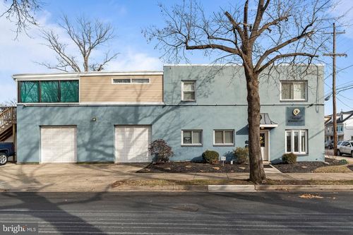 329 Otter St, BRISTOL, PA, 19007-3611 | Card Image