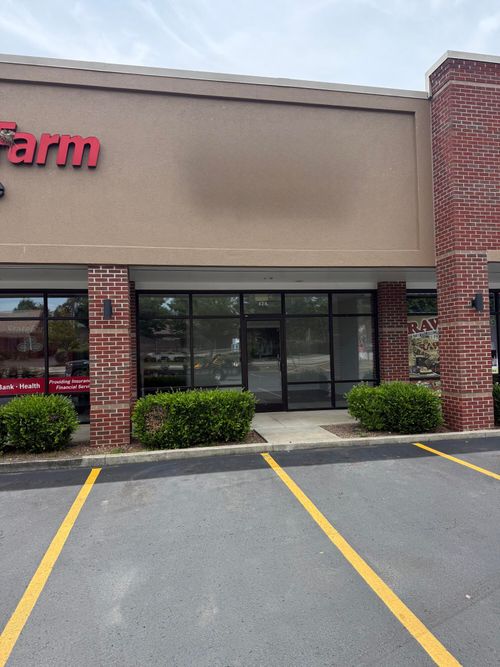 628 Edgewood Dr, Nicholasville, KY, 40356-2261 | Card Image