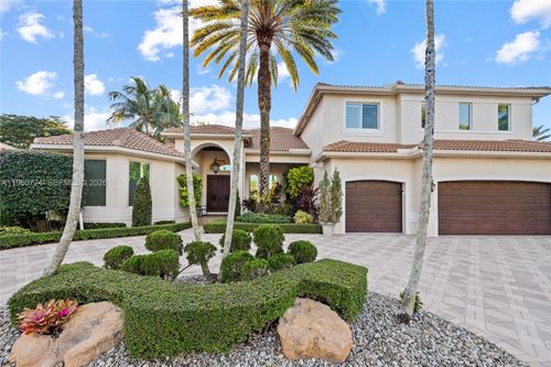 2567 Montclaire Cir, Weston, FL, 33327-1429 | Card Image