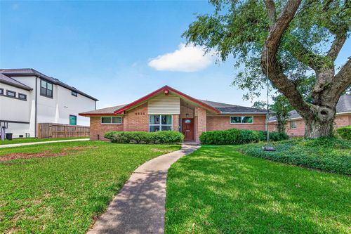 5526 Edith Street, Houston, TX, 77081 | Card Image