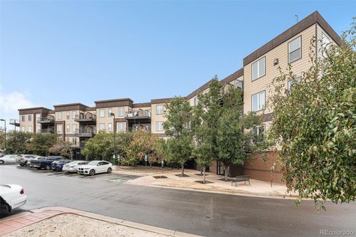 unit-301-15475 Andrews Dr, Denver, CO, 80239-5791 | Card Image