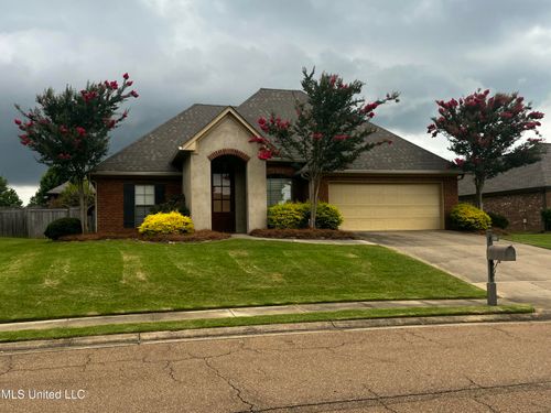 132 Stillhouse Creek Dr, Madison, MS, 39110-6946 | Card Image